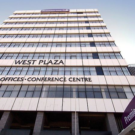 Premier Inn West Bromwich Central 외부 사진