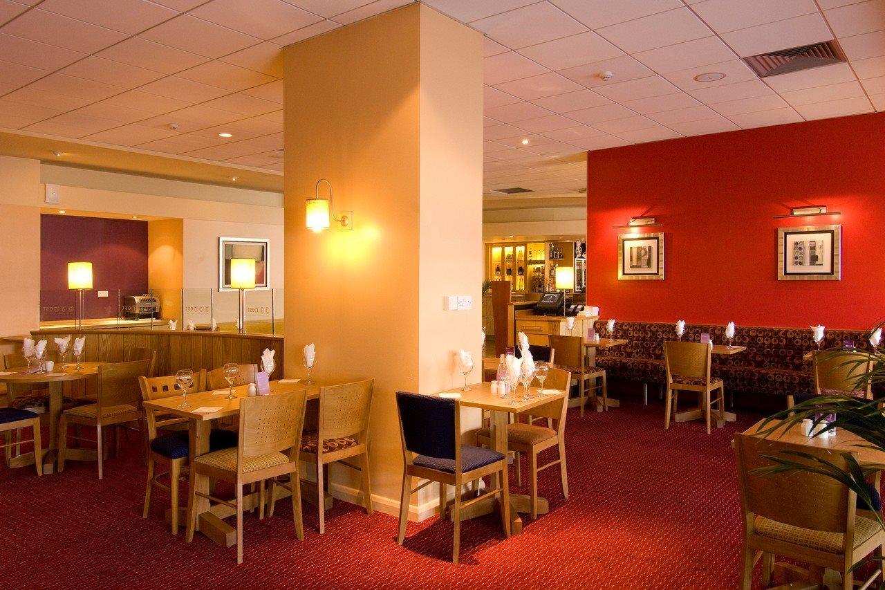 Premier Inn West Bromwich Central 외부 사진