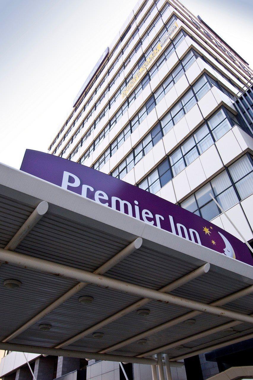 Premier Inn West Bromwich Central 외부 사진